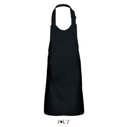 Brneforklde med smk og broderet navn